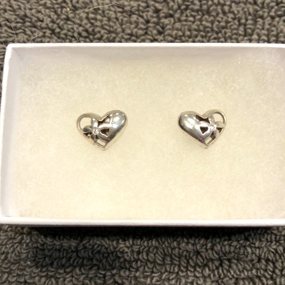 Silver heart stud earrings